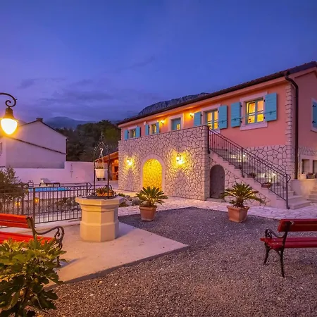 Дом отдыха Awesome In With Wifi Grizane-Belgrad