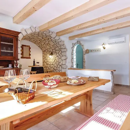 Tatil Evi Awesome In With Wifi Grižane