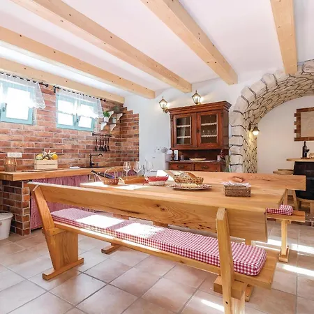 Beautiful In With Sauna Grižane